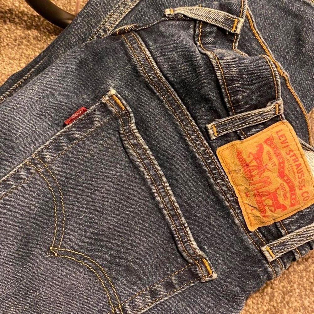 ✮washed denim levi’s